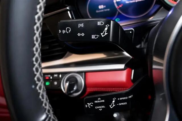 2018 Porsche Panamera Panamera