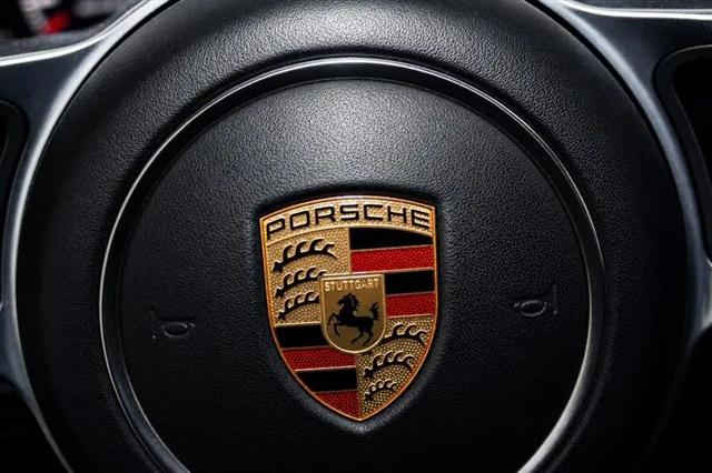 2018 Porsche Panamera Panamera