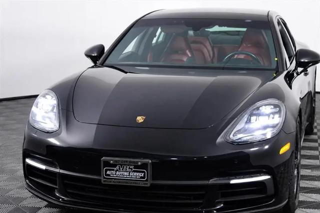 2018 Porsche Panamera Panamera