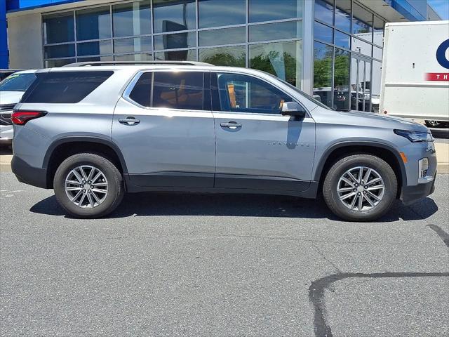 2023 Chevrolet Traverse AWD LT Cloth