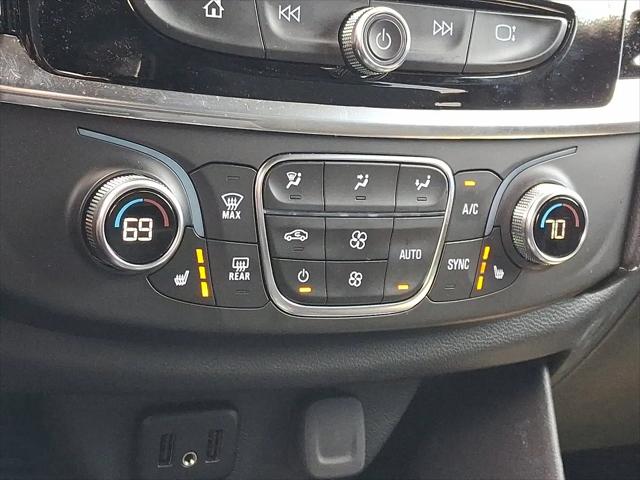 2023 Chevrolet Traverse AWD LT Cloth
