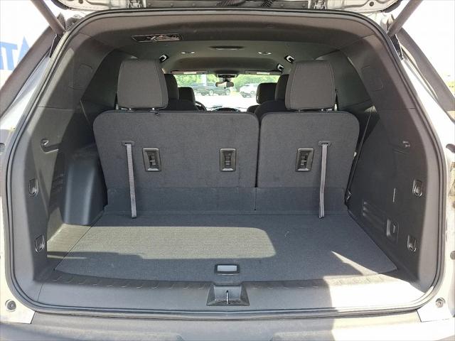 2023 Chevrolet Traverse AWD LT Cloth