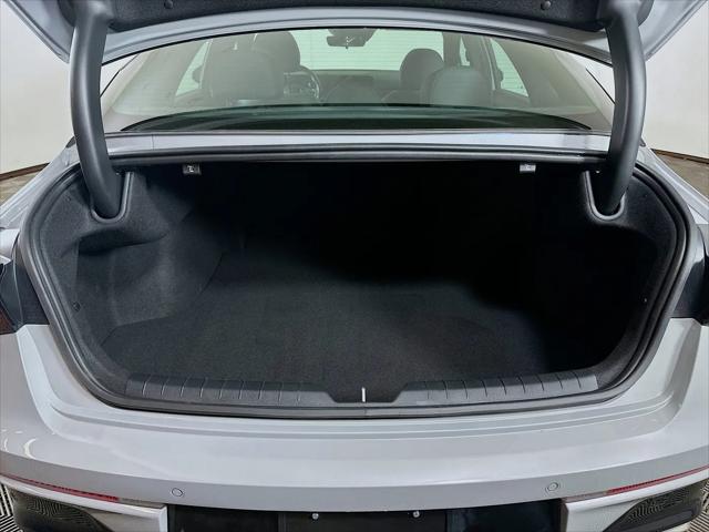 2025 Kia K5 GT