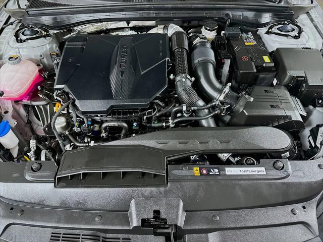 2025 Kia K5 GT