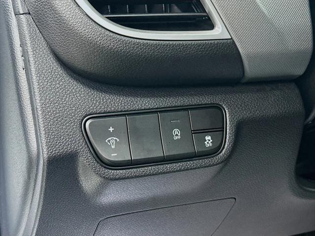 2025 Kia Seltos LX