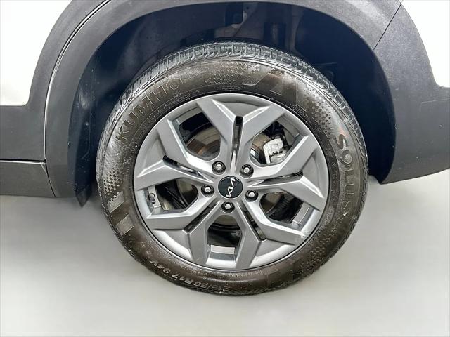 2025 Kia Seltos LX