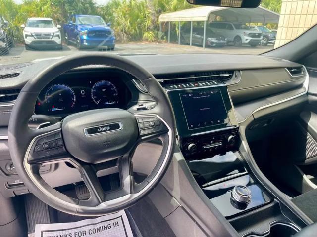 2025 Jeep Grand Cherokee Altitude 4x4