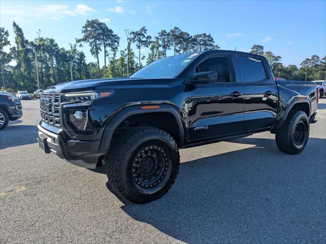 2024 GMC Canyon 4WD AT4