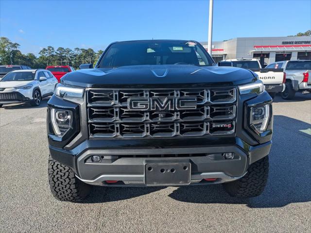 2024 GMC Canyon 4WD AT4