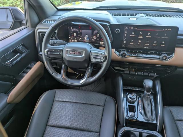 2024 GMC Canyon 4WD AT4