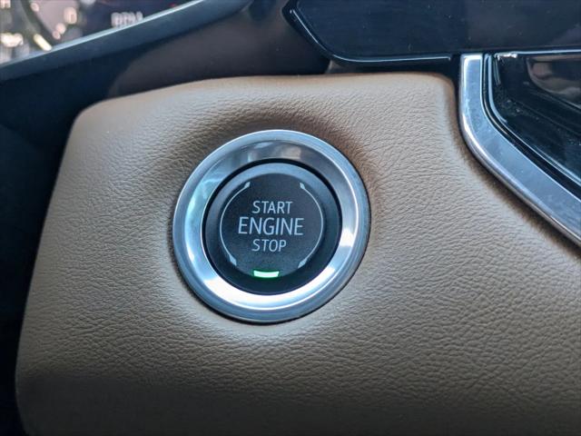 2024 GMC Canyon 4WD AT4