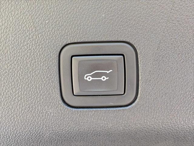 2024 Chevrolet Suburban 4WD RST