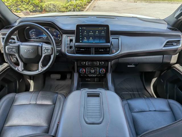 2024 Chevrolet Suburban 4WD RST