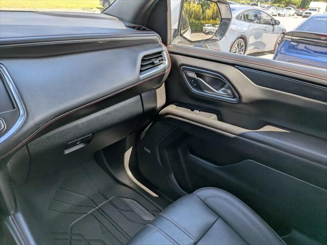 2024 Chevrolet Suburban 4WD RST