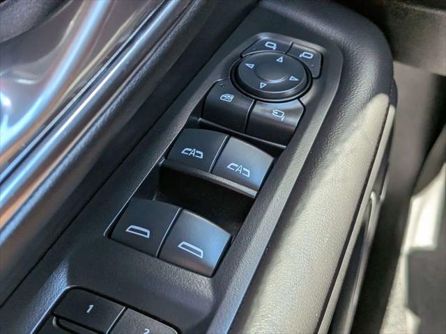 2024 Chevrolet Suburban 4WD RST