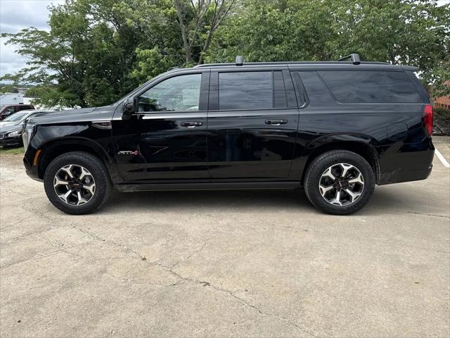 2026 GMC Yukon XL 4WD AT4 Ultimate