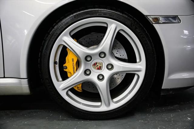 2005 Porsche 911 Carrera S