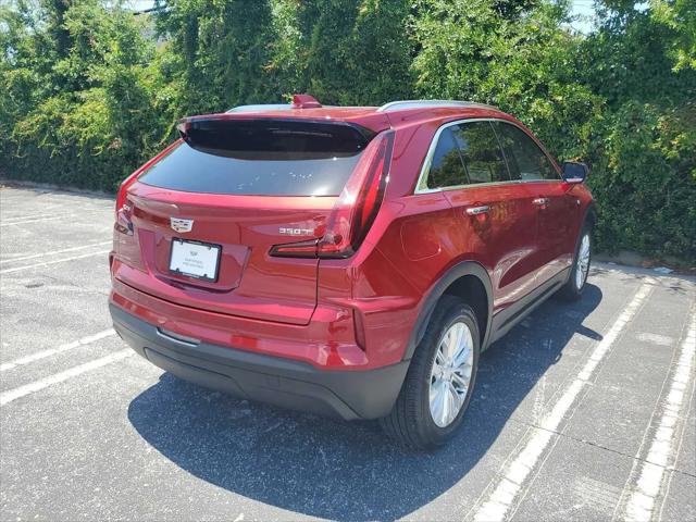 2024 Cadillac XT4 FWD Luxury