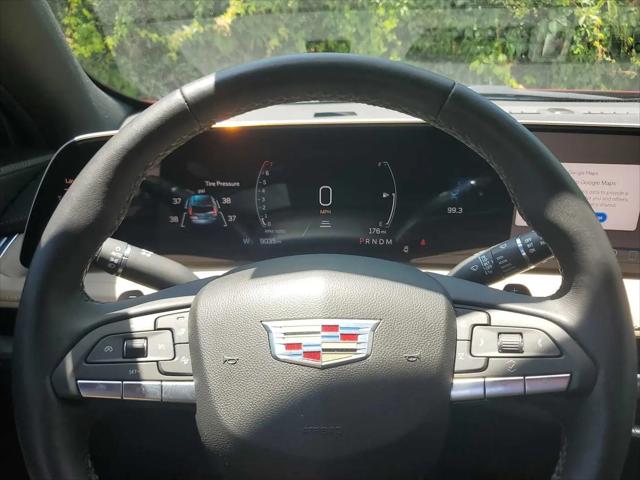 2024 Cadillac XT4 FWD Luxury