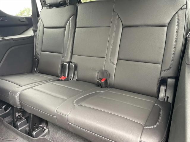 2023 GMC Yukon 4WD Denali