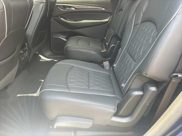 2022 Buick Enclave AWD Avenir