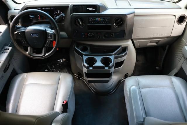 2021 Ford E-450 Cutaway Base