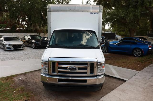 2021 Ford E-450 Cutaway Base