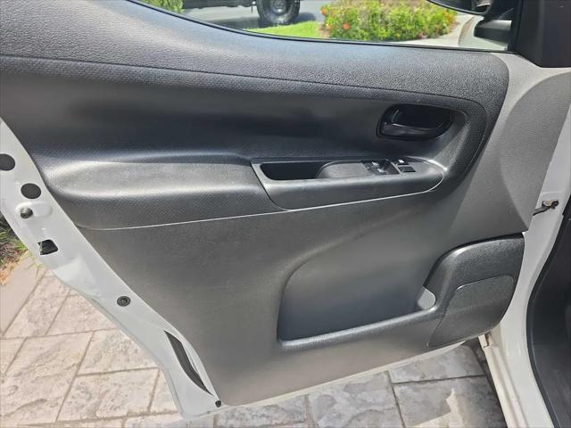 2021 Nissan NV200 Compact Cargo S Xtronic CVT