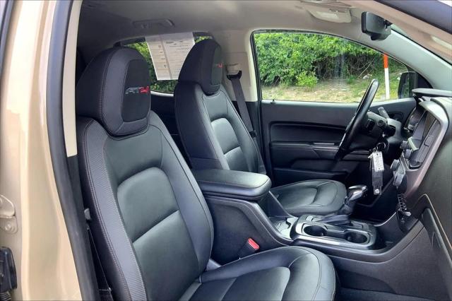 2022 GMC Canyon 4WD Crew Cab Short Box AT4 - Leather