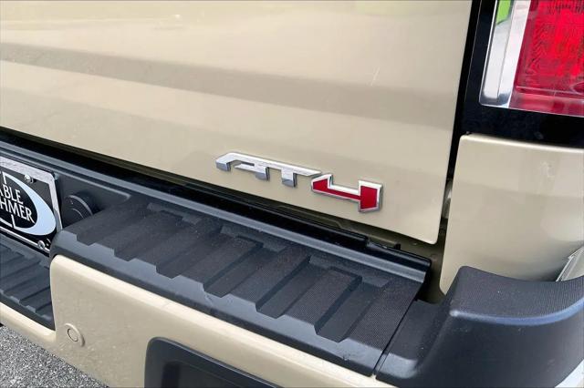 2022 GMC Canyon 4WD Crew Cab Short Box AT4 - Leather