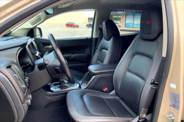 2022 GMC Canyon 4WD Crew Cab Short Box AT4 - Leather