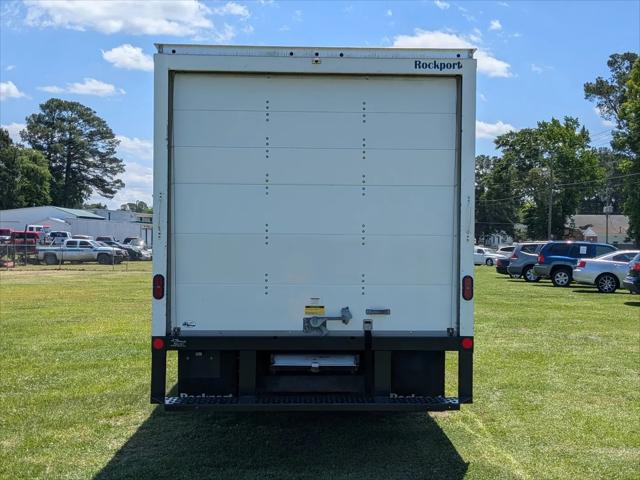 2023 Ford E-350 Cutaway Base