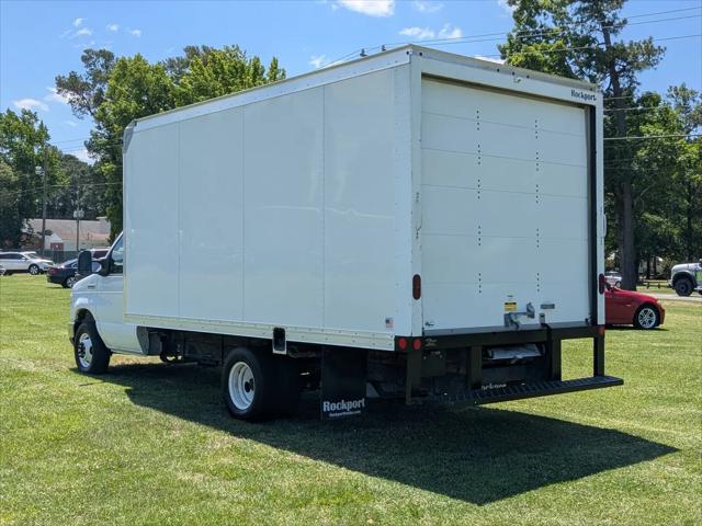 2023 Ford E-350 Cutaway Base
