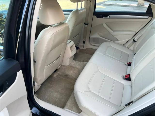 2015 Volkswagen Passat 1.8T Limited Edition
