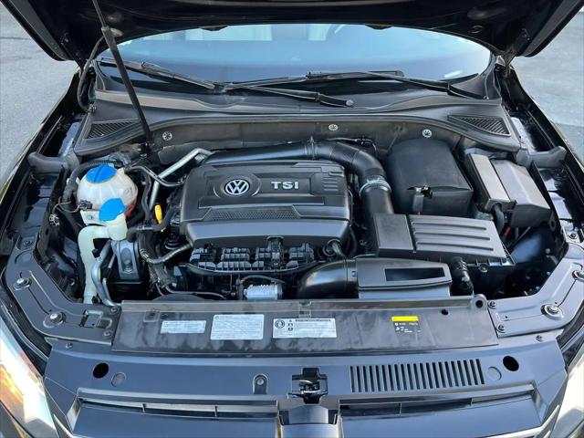 2015 Volkswagen Passat 1.8T Limited Edition