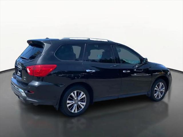 2018 Nissan Pathfinder Platinum