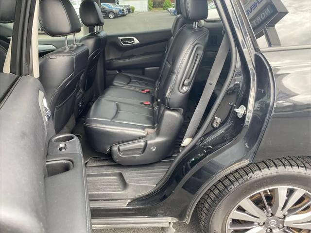 2018 Nissan Pathfinder Platinum