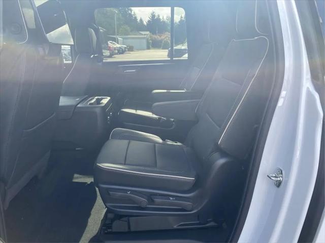 2026 Chevrolet Suburban Premier, 4WD
