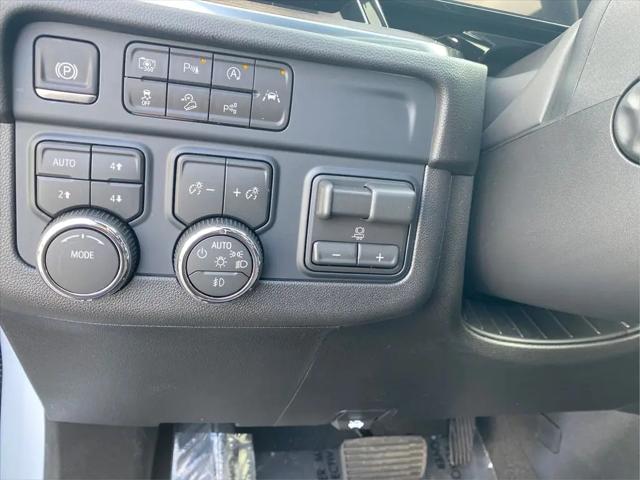 2026 Chevrolet Suburban Premier, 4WD