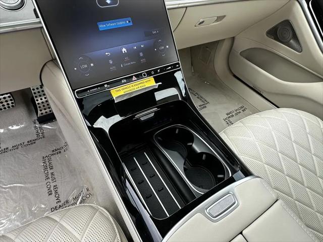 2026 Mercedes-Benz 500 4MATIC