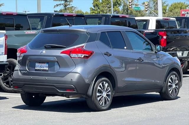 2020 Nissan Kicks S Xtronic CVT