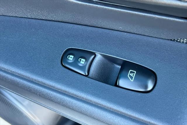 2020 Nissan Kicks S Xtronic CVT