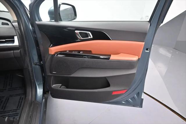 2024 Kia Carnival MPV SX Prestige