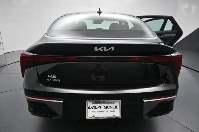 2026 Kia K5 LXS FWD
