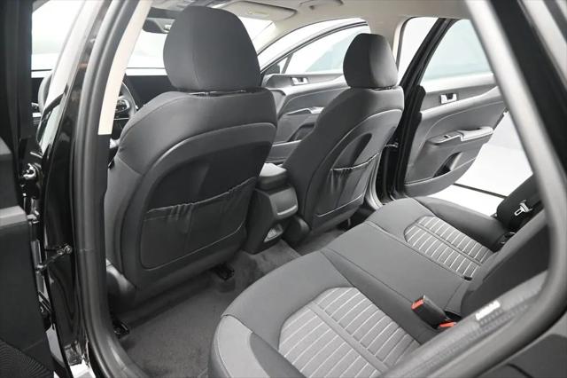 2026 Kia K5 LXS FWD