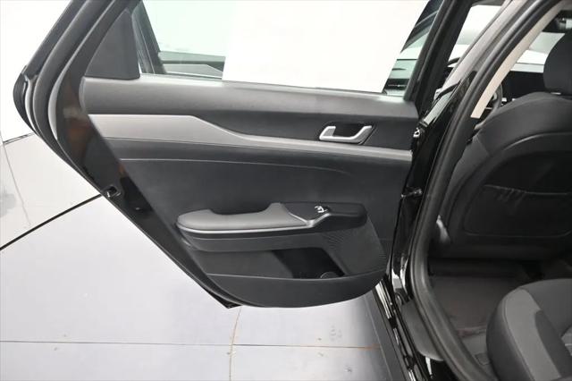 2026 Kia K5 LXS FWD