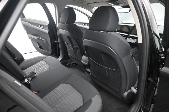 2026 Kia K5 LXS FWD