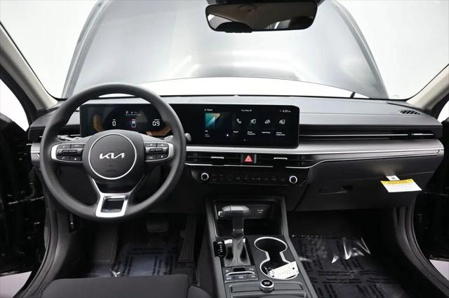 2026 Kia K5 LXS FWD