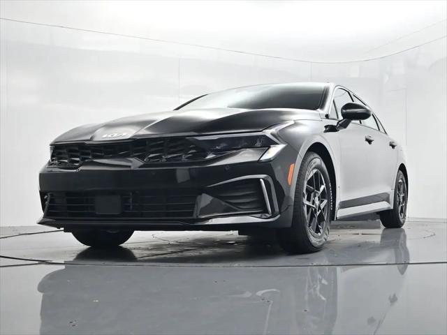 2026 Kia K5 LXS FWD