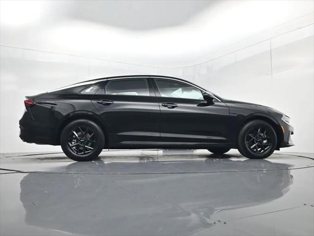 2026 Kia K5 LXS FWD